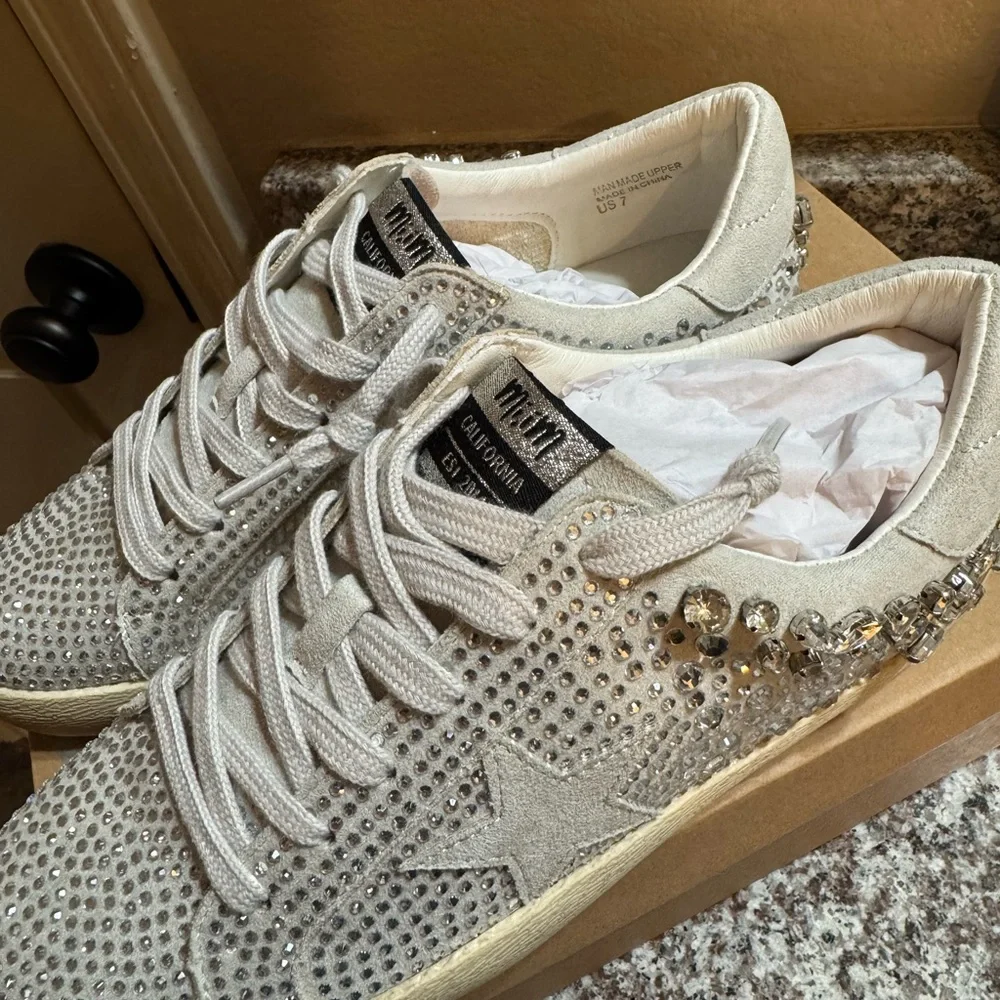 Mi.iM Women's Rhinestone Sneakers NEW 7 - Picture 8 of 12